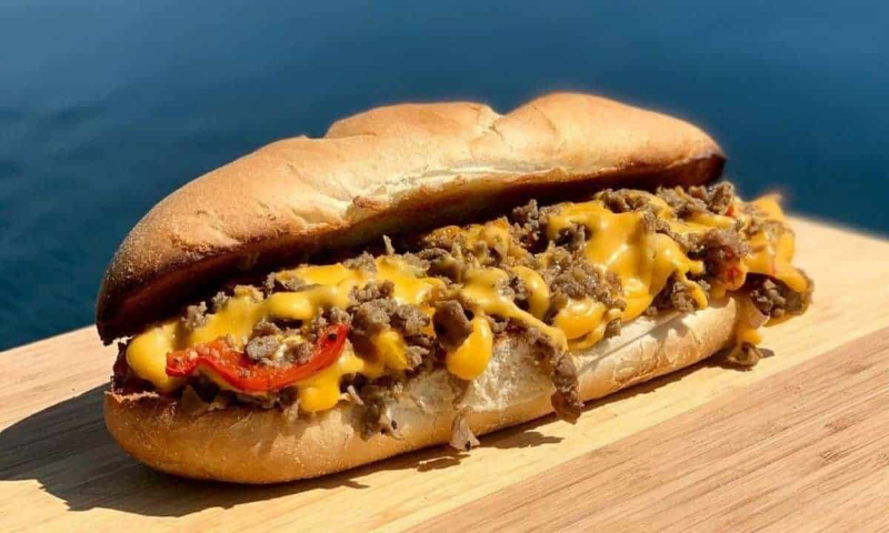 Cheeseesteak, Philadelphia - Philadelphia | Secret World Trip Planner