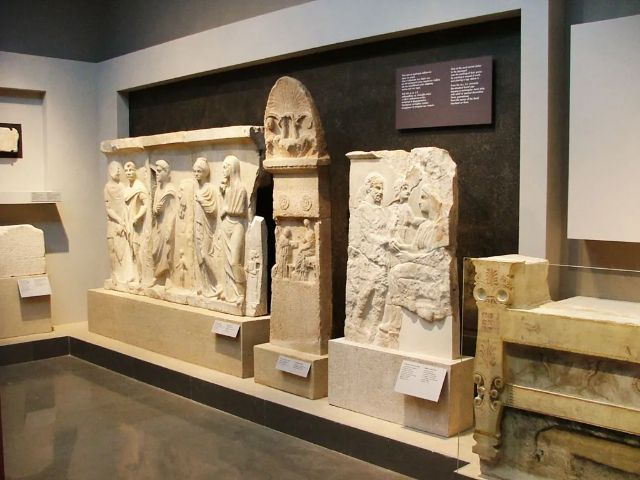 Археологічний музей Салонік - Thessaloniki | Secret World Trip Planner