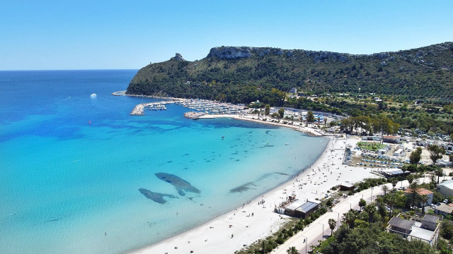Playa del Poetto - Spiaggia del Poetto | Secret World Trip Planner