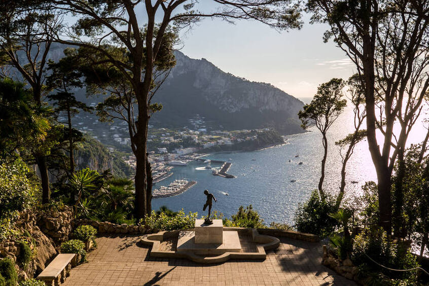 کیپری: ولا Lysis پر ایک نظر انفینٹی - Capri | Secret World Trip Planner