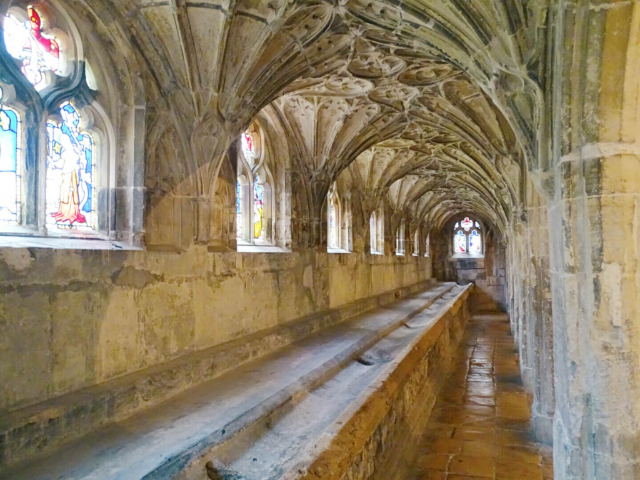 Lavatorium de la cathédrale de Glouchester - 12 College Grn | Secret World Trip Planner