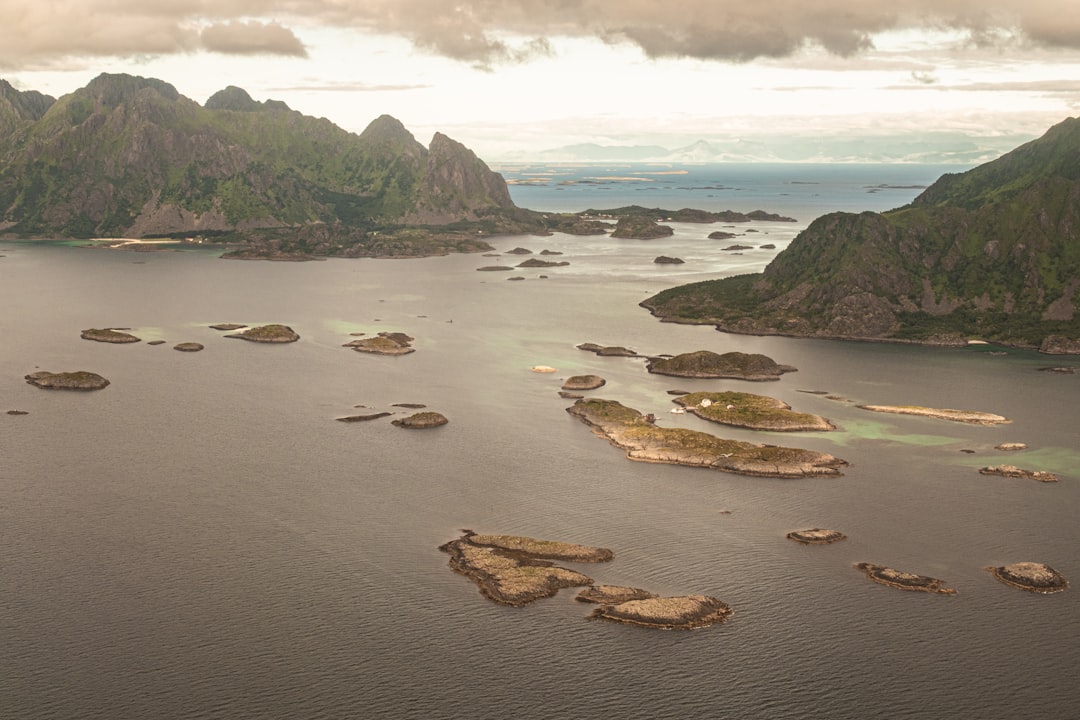Haida Gwaii,a remote archipelago,made up of 150 islands - Isole Regina Carlotta | Secret World Trip Planner
