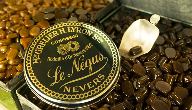Francia y Dood | Nevers, Chocolate Négusis — Nevers