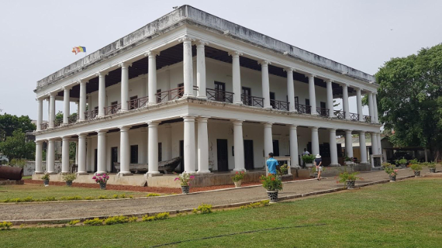 Museo de Historia Marítima y Naval — Trincomalee