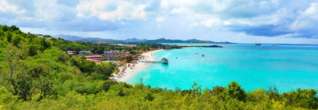 დიკენსონის ყურე - Dickenson Bay | Secret World Trip Planner