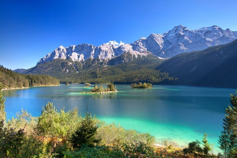 Bavaria | Lake Eibsee A crystal-clear natural wonder - Grainau | Secret World Trip Planner