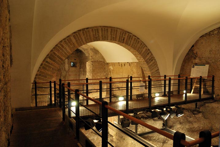 Complejo arqueológico de San Pietro a Corte - Salerno | Secret World Trip Planner